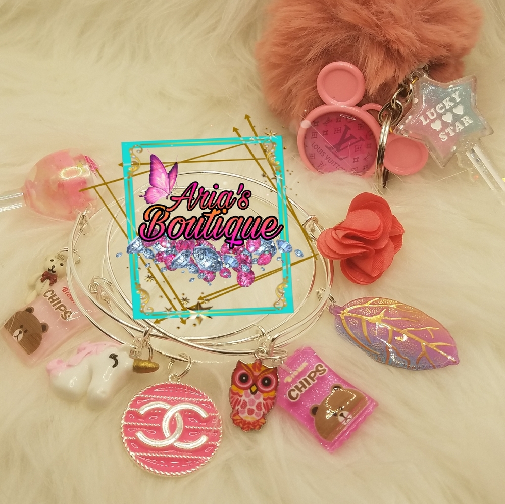 Pink bangle and keychain set